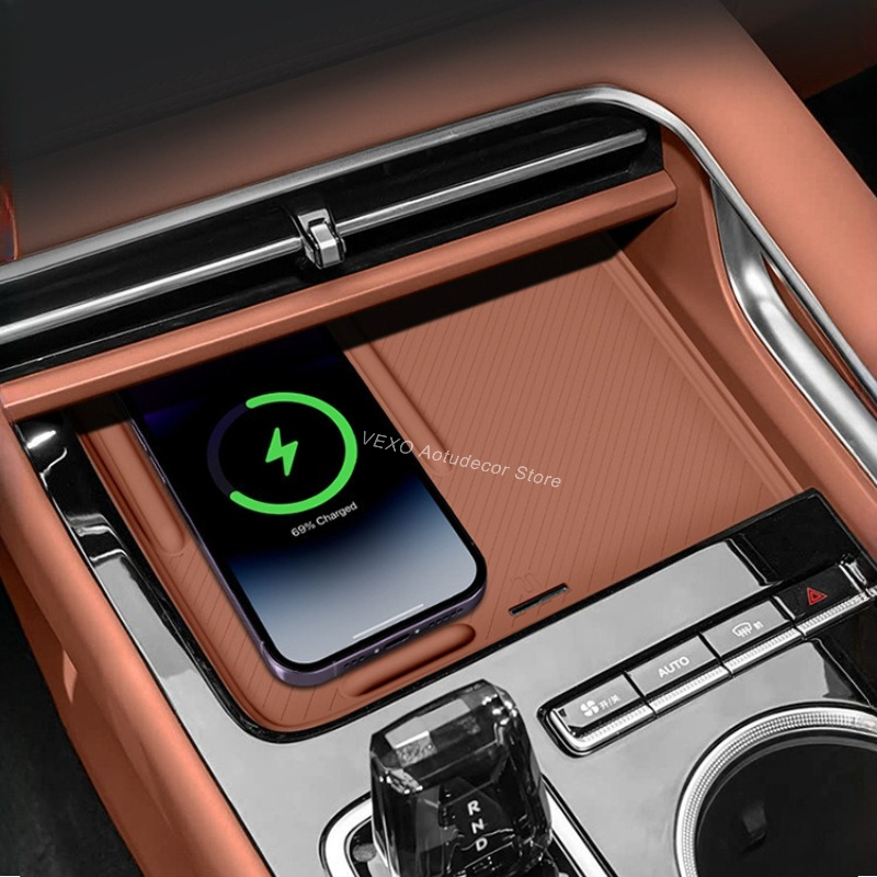 Geely Boyue 2026 için merkezi  - Wireless Charging Pad incelemesi ve fiyatı